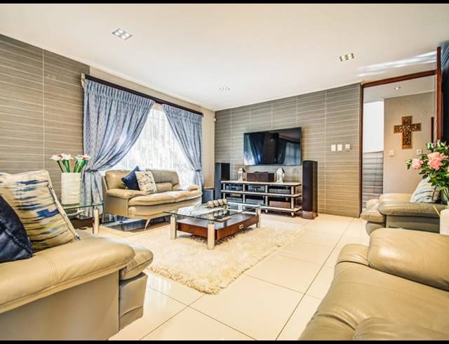 5 BEDROOM HOUSE FOR SALE IN TERENURE